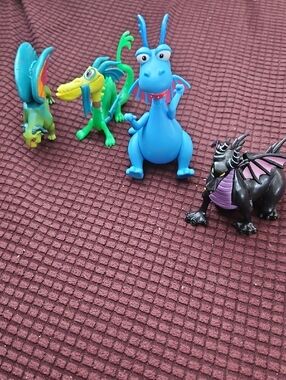 Disney Multicolor Dragon Toy Set - Blue, Green, Black Figures